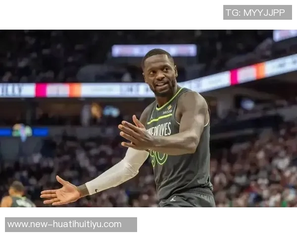 森林狼官方庆祝兰德尔生涯总得分突破14000分的重要时刻